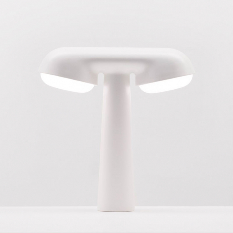 Lampe TGV design Ionna Vautrin pour Moustache sur LaCorbeille.fr