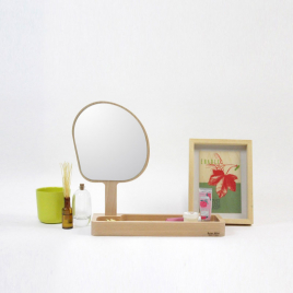 Mirror and storage compartment Kagami