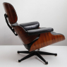 Fauteuil vintage original Lounge Chair de Eames sur LaCorbeille.fr