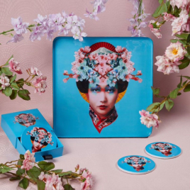 Miss Fuji square tray in Gangzaï painted metal